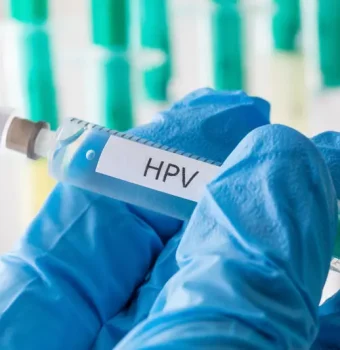Guvernul extinde vaccinarea gratuită anti-HPV și întărește controlul infecțiilor din spitale