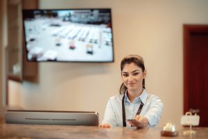 Cum alegi un hotel de 4 stele în Mamaia pentru vacanță cu familia