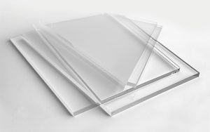 Unde se utilizează frecvent placa acrilică