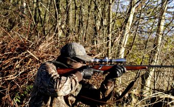 Ce trebuie să știi despre siguranța la vânătoare