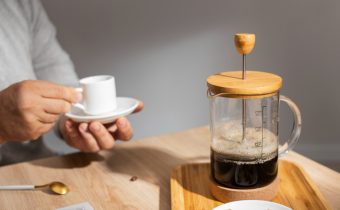 Ce tip de cafea se potrivește pentru french press, în funcție de prăjire