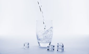 Cum influențează hidratarea tensiunea arterială și circulația sângelui